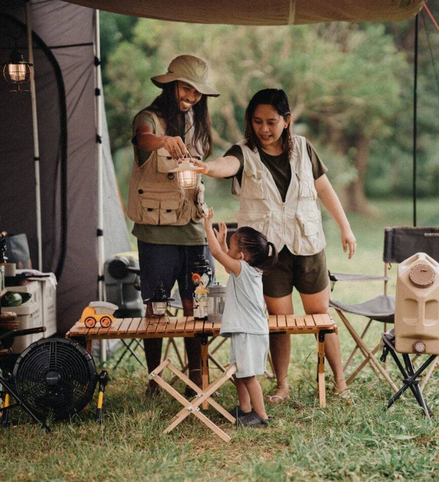 Camping with family and dog